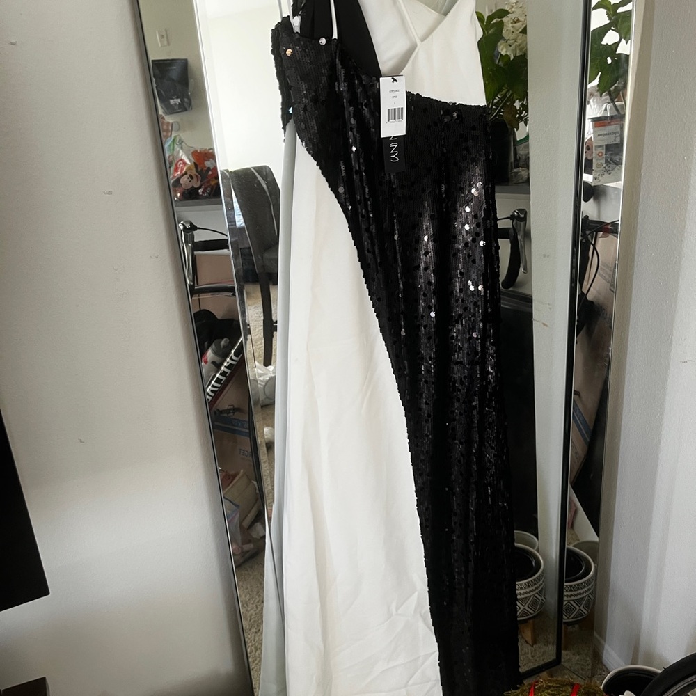 Black and White Sequin Toccin Gown